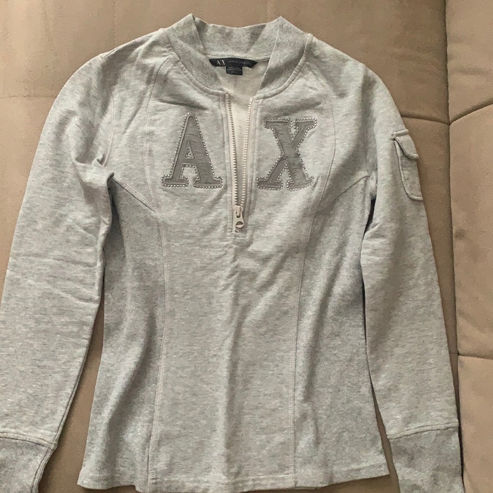 AX zipper top